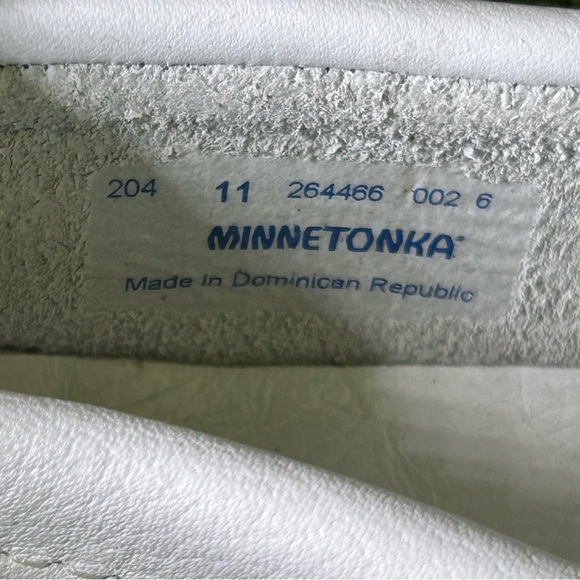 Minnetonka White Unbeaded Kiltie 204 Moccasin Loafer Shoes Women’s 11 - Picture 8 of 8